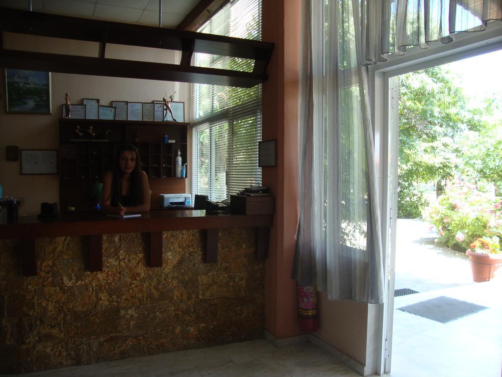Hotel Pantazis Paralia Pantaleimonos Exterior foto