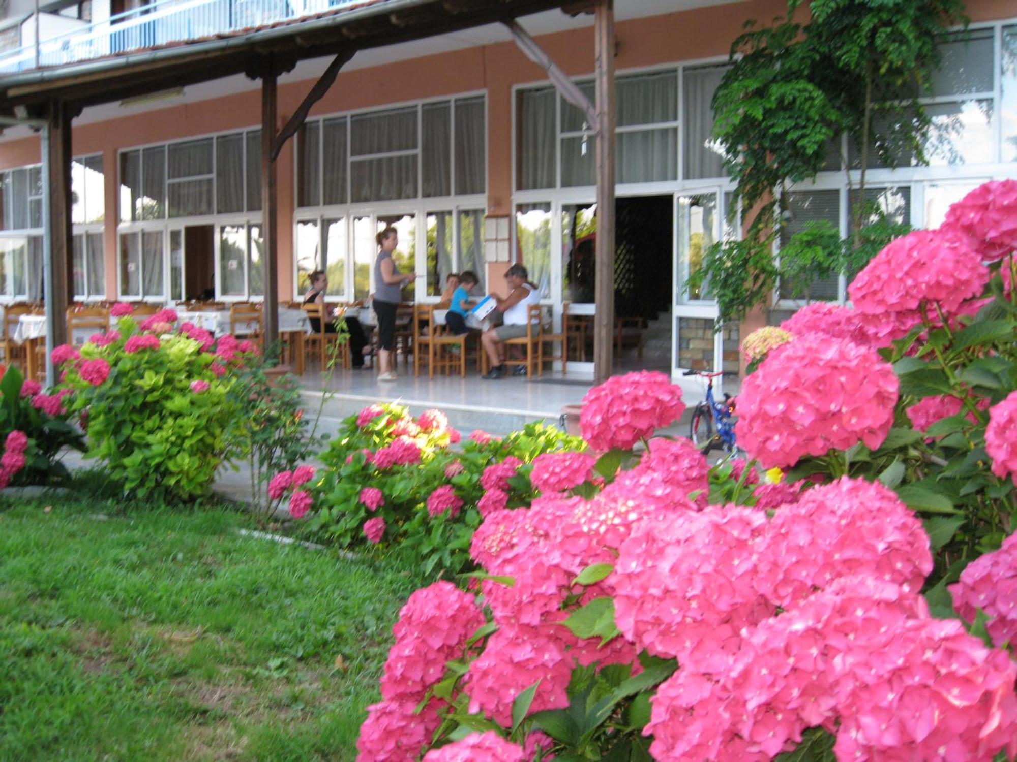 Hotel Pantazis Paralia Pantaleimonos Exterior foto
