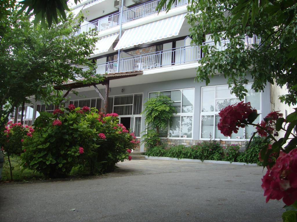 Hotel Pantazis Paralia Pantaleimonos Exterior foto