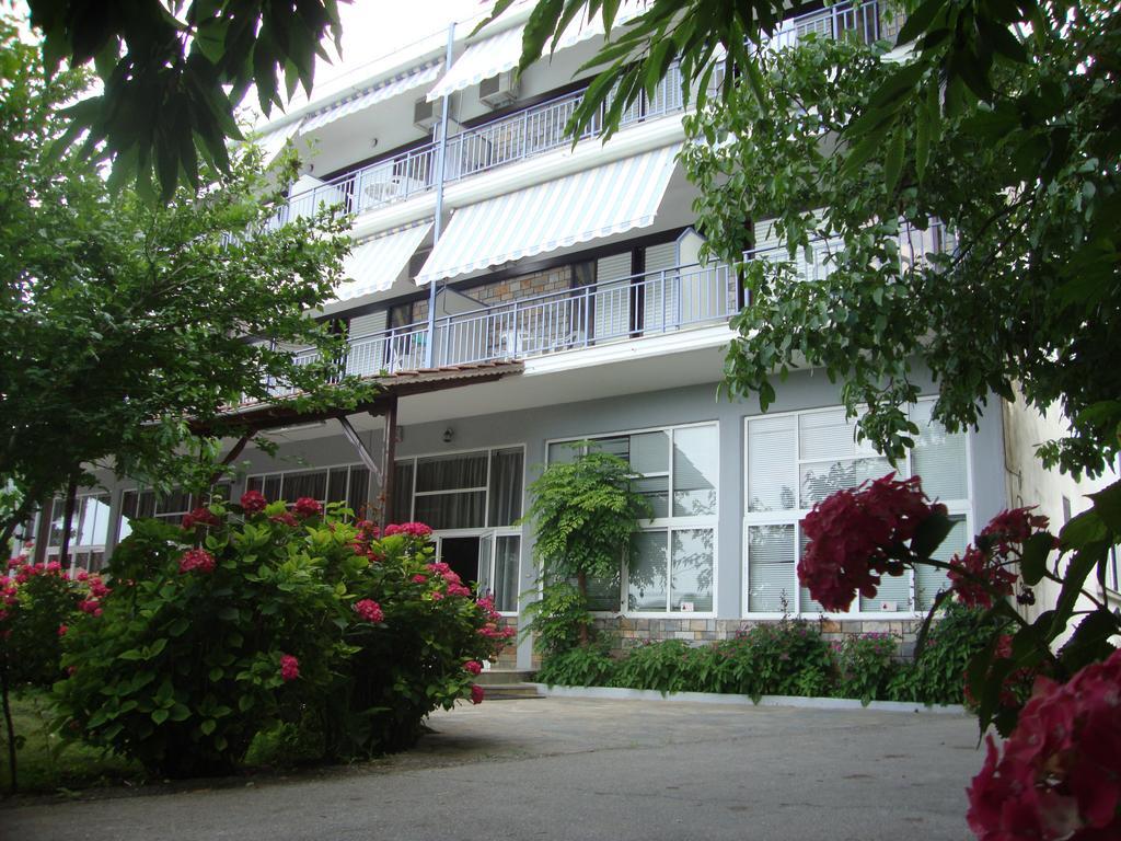 Hotel Pantazis Paralia Pantaleimonos Exterior foto